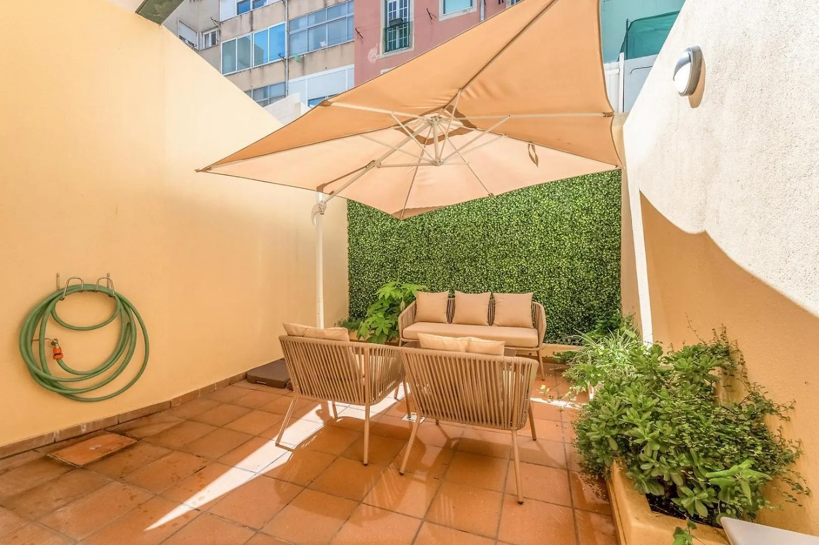 Guestready - Charming Stay With A Garden Lisboa